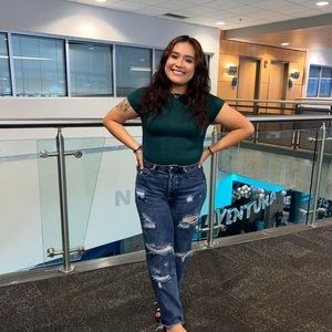 Meet your Posher, Vanessa